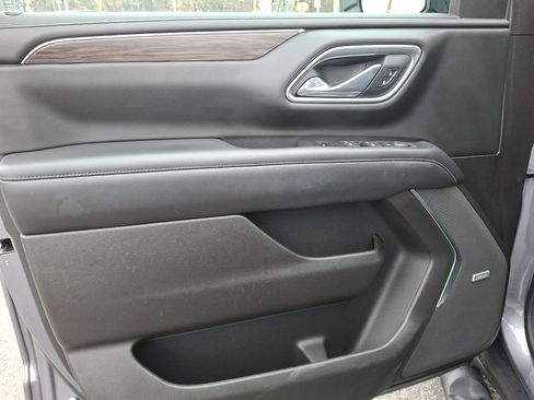 Used 2021 Chevrolet Tahoe Z71 image 13