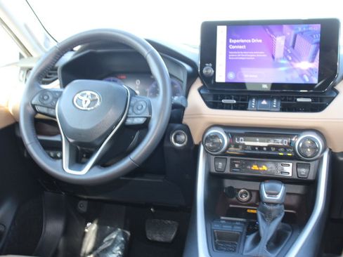 Used 2024 Toyota RAV4 Limited w/ Advanced Technology Package image 25