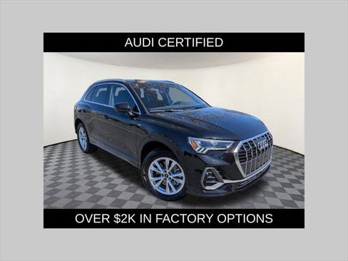 Certified 2025 Audi Q3 2.0T Premium w/ Convenience Package AWD/4WD image 1