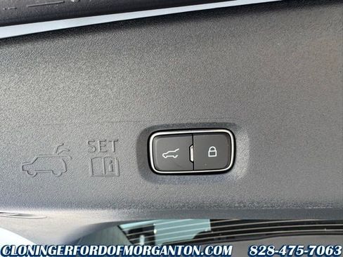 New 2025 Ford Expedition Max Active image 9