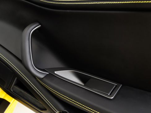 Used 2011 Ferrari 458 Italia Coupe RWD image 42