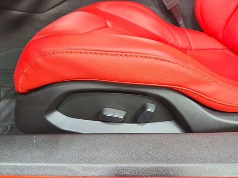 Used 2025 Chevrolet Corvette Stingray Coupe w/ Z51 Performance Package image 20