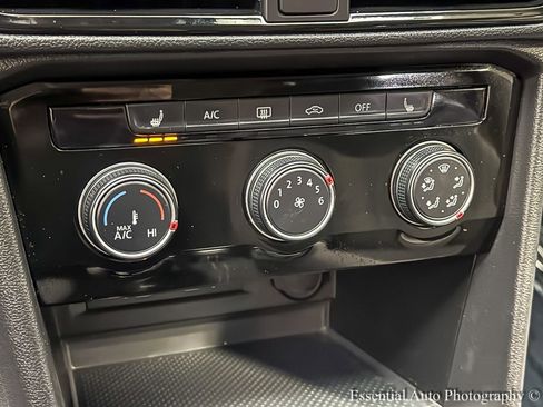 Used 2024 Volkswagen Taos S image 17