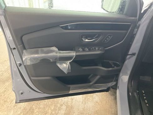 New 2026 Honda Pilot EX-L image 5