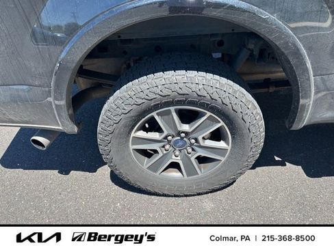 Used 2016 Ford F150 XLT w/ Equipment Group 302A Luxury AWD/4WD image 4