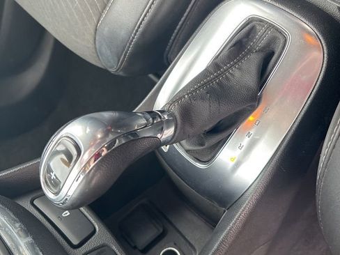 Used 2014 Buick Encore Convenience AWD/4WD image 9