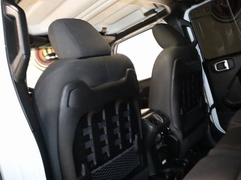 Used 2021 Jeep Wrangler Unlimited Rubicon image 52