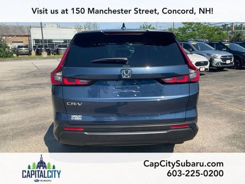 Used 2025 Honda CR-V EX image 5