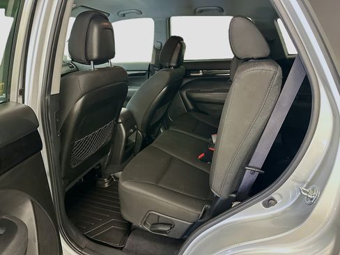 Used 2015 Kia Sorento LX AWD/4WD image 27