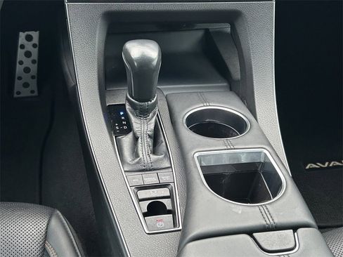 Certified 2020 Toyota Avalon Touring w/ Advanced Safety Package image 19
