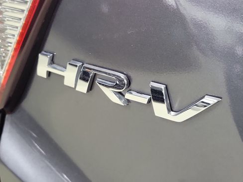 Used 2022 Honda HR-V Sport image 7