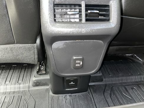 Certified 2022 GMC Terrain SLT w/ LPO, Floor Liner Package AWD/4WD image 12