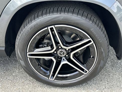 New 2026 Mercedes-Benz GLS 450 4MATIC image 24