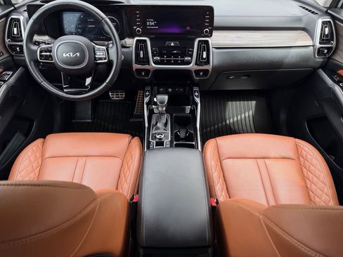 Used 2023 Kia Sorento SX Prestige AWD/4WD image 19
