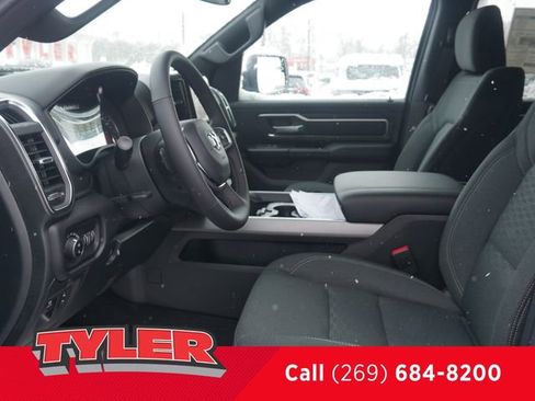 New 2026 RAM 1500 Big Horn AWD/4WD image 38