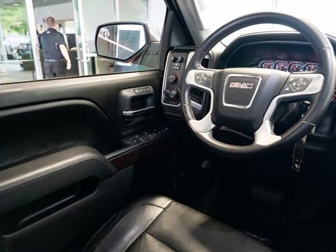 Used 2015 GMC Sierra 1500 SLT w/ SLT Crew Cab Value Package AWD/4WD image 11