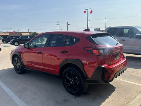 Used 2024 Subaru Crosstrek 2.0i AWD/4WD image 8