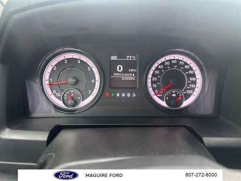 Used 2022 RAM 1500 Classic Warlock AWD/4WD image 18