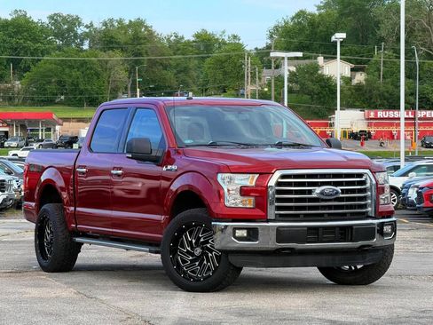 Used 2016 Ford F150 XLT w/ Equipment Group 302A Luxury AWD/4WD image 1