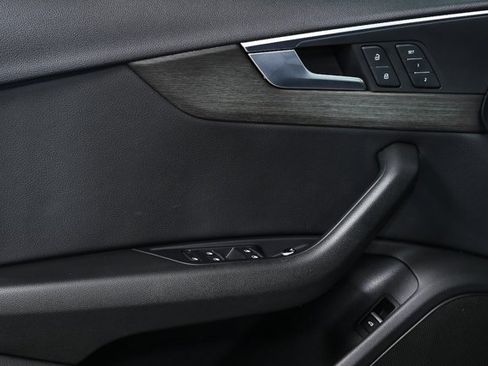 Used 2019 Audi A4 2.0T Premium image 6
