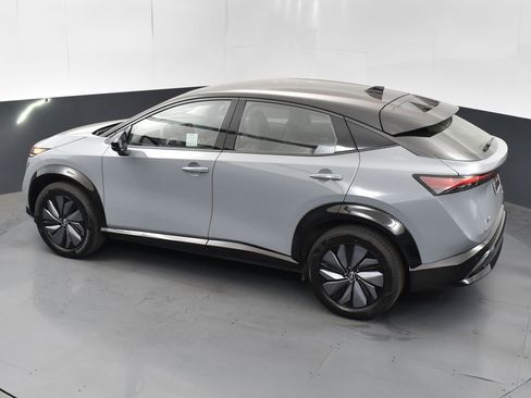 Used 2023 Nissan Ariya AWD image 48