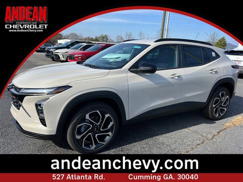 New 2026 Chevrolet Trax RS w/ Driver Confidence Package image 1