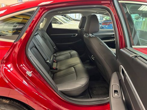 Used 2025 Hyundai Sonata Limited image 56