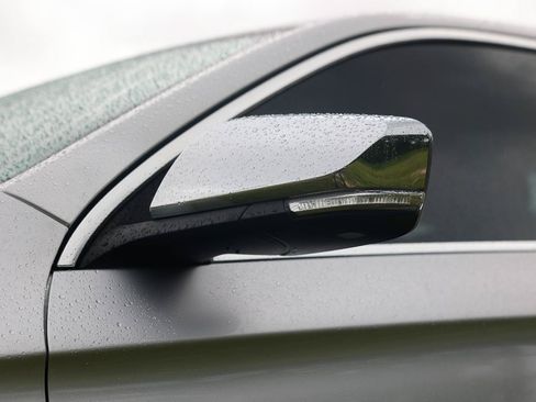 Used 2016 Chevrolet Impala LTZ FWD image 36