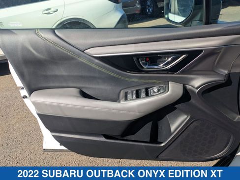 Certified 2022 Subaru Outback Onyx Edition XT image 12
