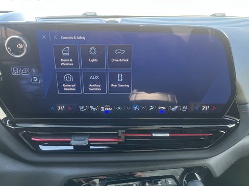 Used 2024 Chevrolet Silverado EV RST image 32