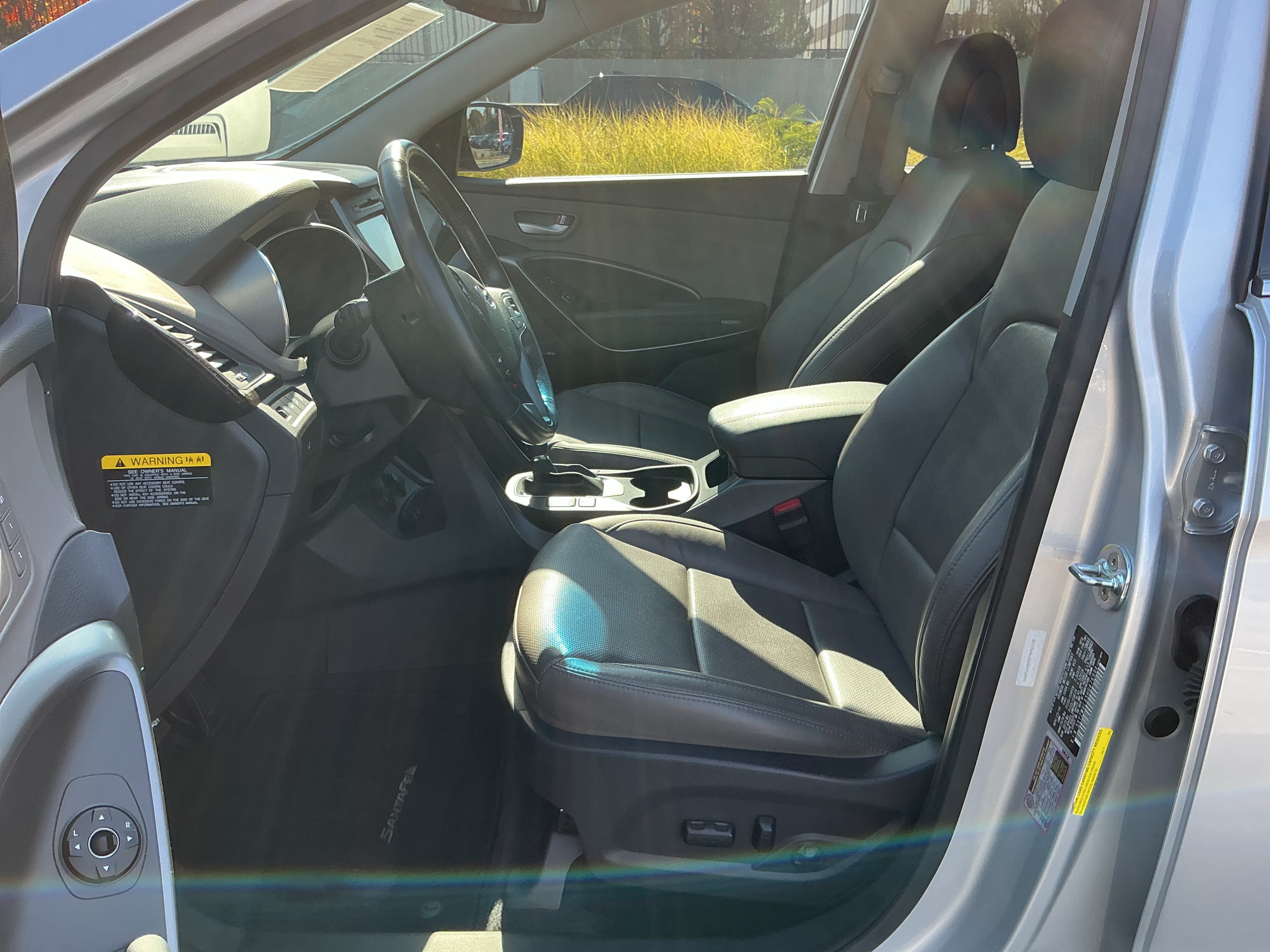 Used 2017 Hyundai Santa Fe Sport w/ Cargo Package FWD image 12