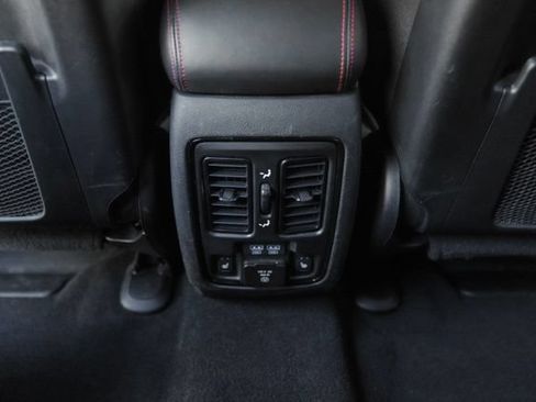 Used 2025 Dodge Durango R/T AWD/4WD image 46