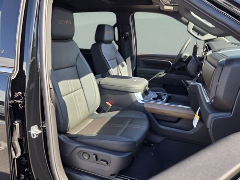 New 2026 Chevrolet Silverado 3500 High Country w/ High Country Premium Package AWD/4WD image 15