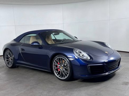 Certified 2017 Porsche 911 Carrera 4S AWD/4WD image 9