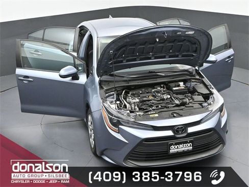 Used 2023 Toyota Corolla LE image 23