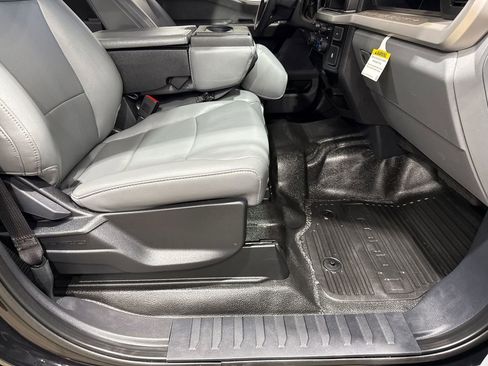 Used 2024 Ford F250 XL w/ XL Chrome Package RWD image 72