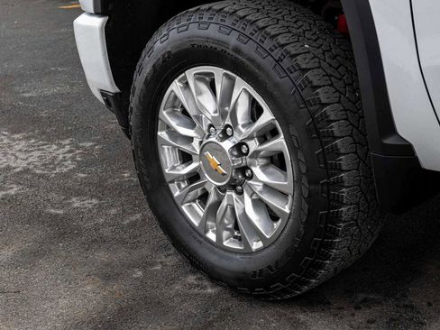 Used 2023 Chevrolet Silverado 2500 High Country image 7