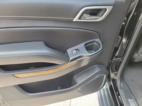 Used 2019 GMC Yukon XL Denali AWD/4WD image 11