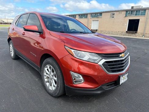 Used 2020 Chevrolet Equinox LT FWD image 3