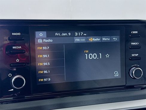 Used 2021 Kia K5 LXS image 27