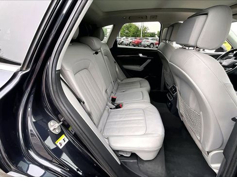 Used 2018 Audi Q5 2.0T Premium Plus w/ Premium Plus Package AWD/4WD image 20