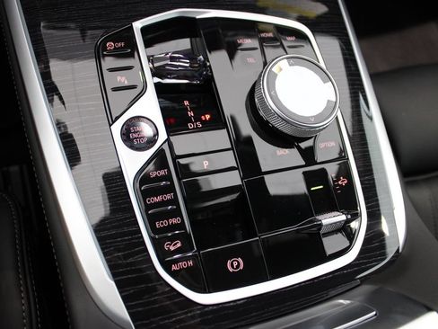 New 2027 BMW X7 M60i AWD/4WD image 15