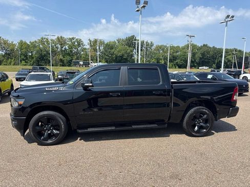 Used 2019 RAM 1500 Big Horn AWD/4WD image 5