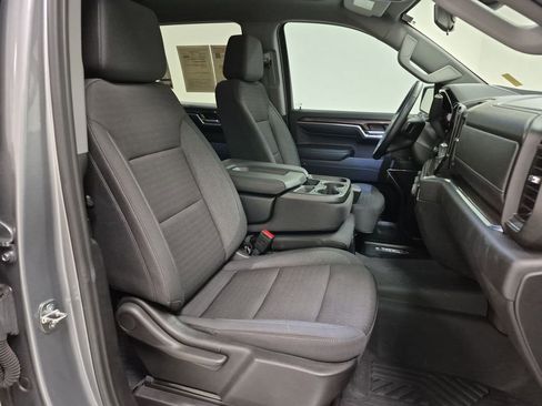Used 2024 Chevrolet Silverado 1500 LT image 29