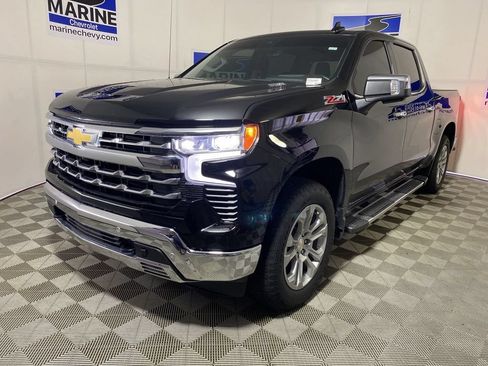 Used 2025 Chevrolet Silverado 1500 LTZ w/ Technology Package AWD/4WD image 14