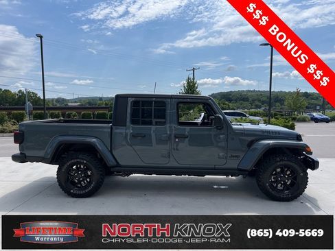 New 2025 Jeep Gladiator Sport image 21
