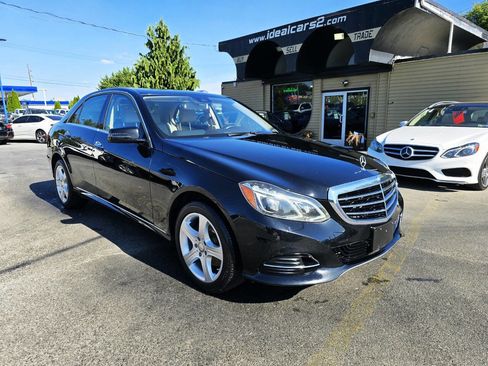 Used 2016 Mercedes-Benz E 250 4MATIC Sedan image 36