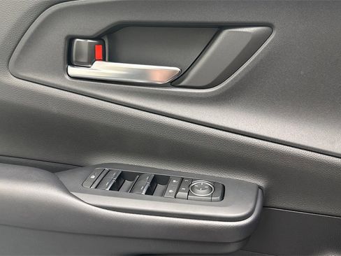 New 2026 Toyota Prius XSE image 18