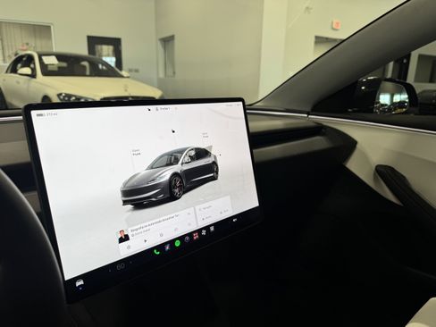Used 2025 Tesla Model 3 Performance AWD/4WD image 26