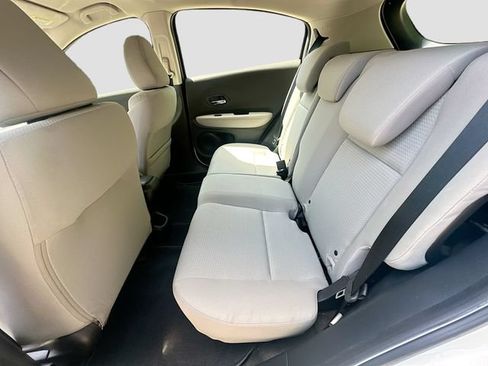 Used 2020 Honda HR-V LX image 24